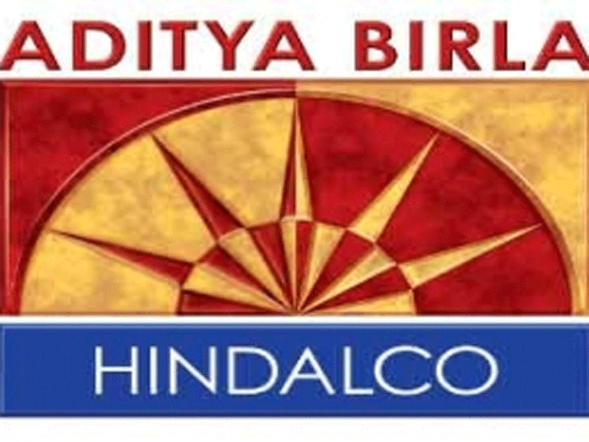 Hindalco Share Price Live Updates: Hindalco's performance shows a negative trend