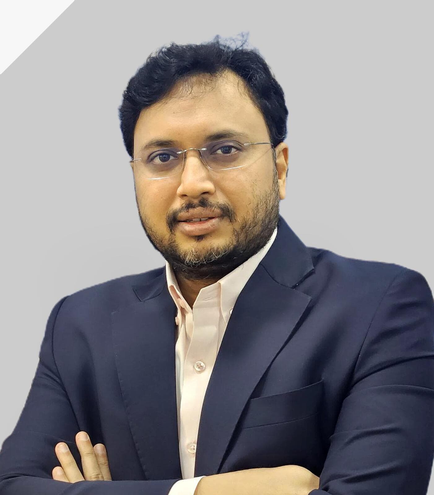 Invesco’s ₹16,000 crore midcap fund delivered 426% return in 10 years. Aditya Khemani reveals the strategy