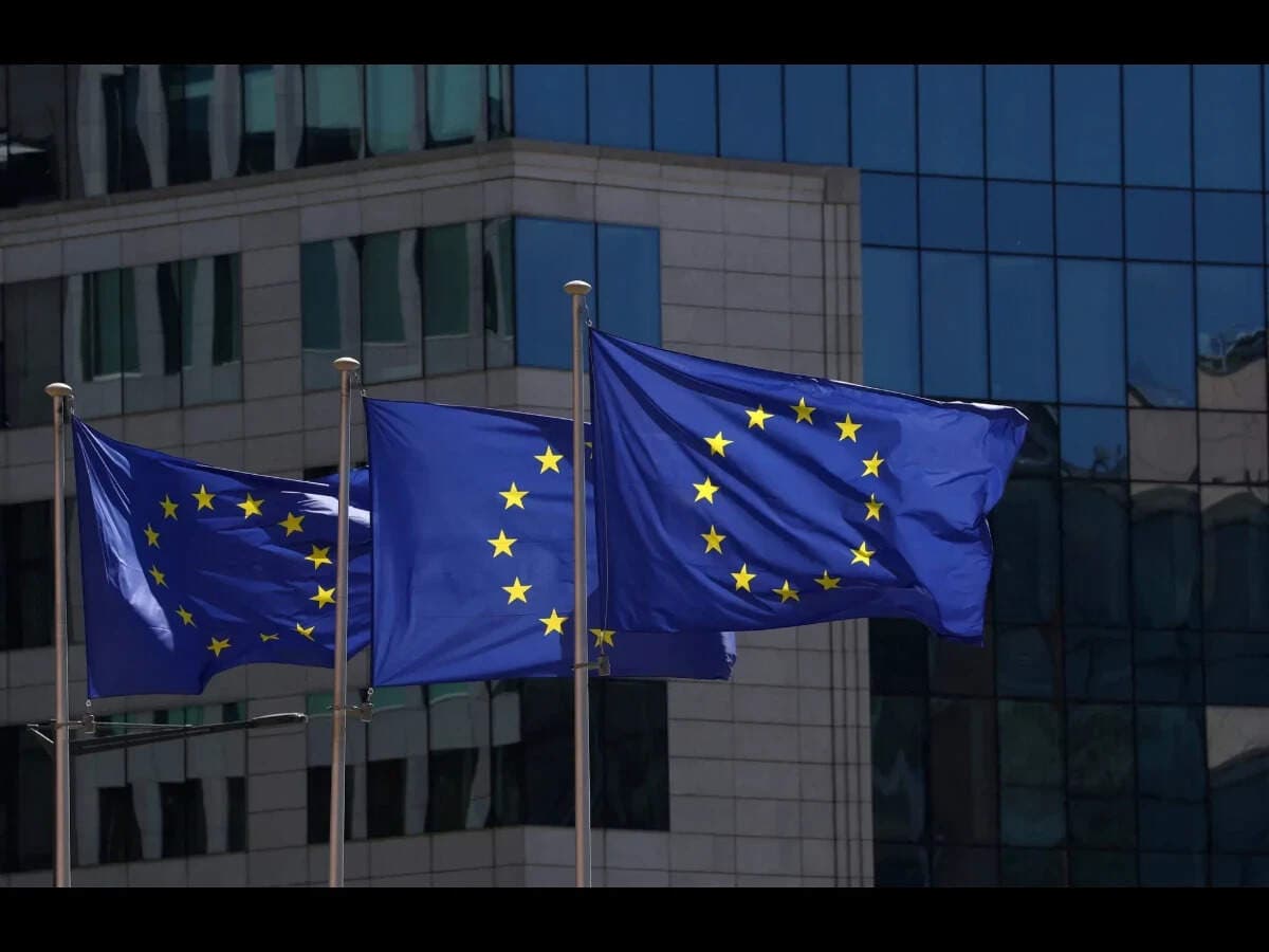 Global Market: European shares subdued as tech stocks slide, oil prices surge