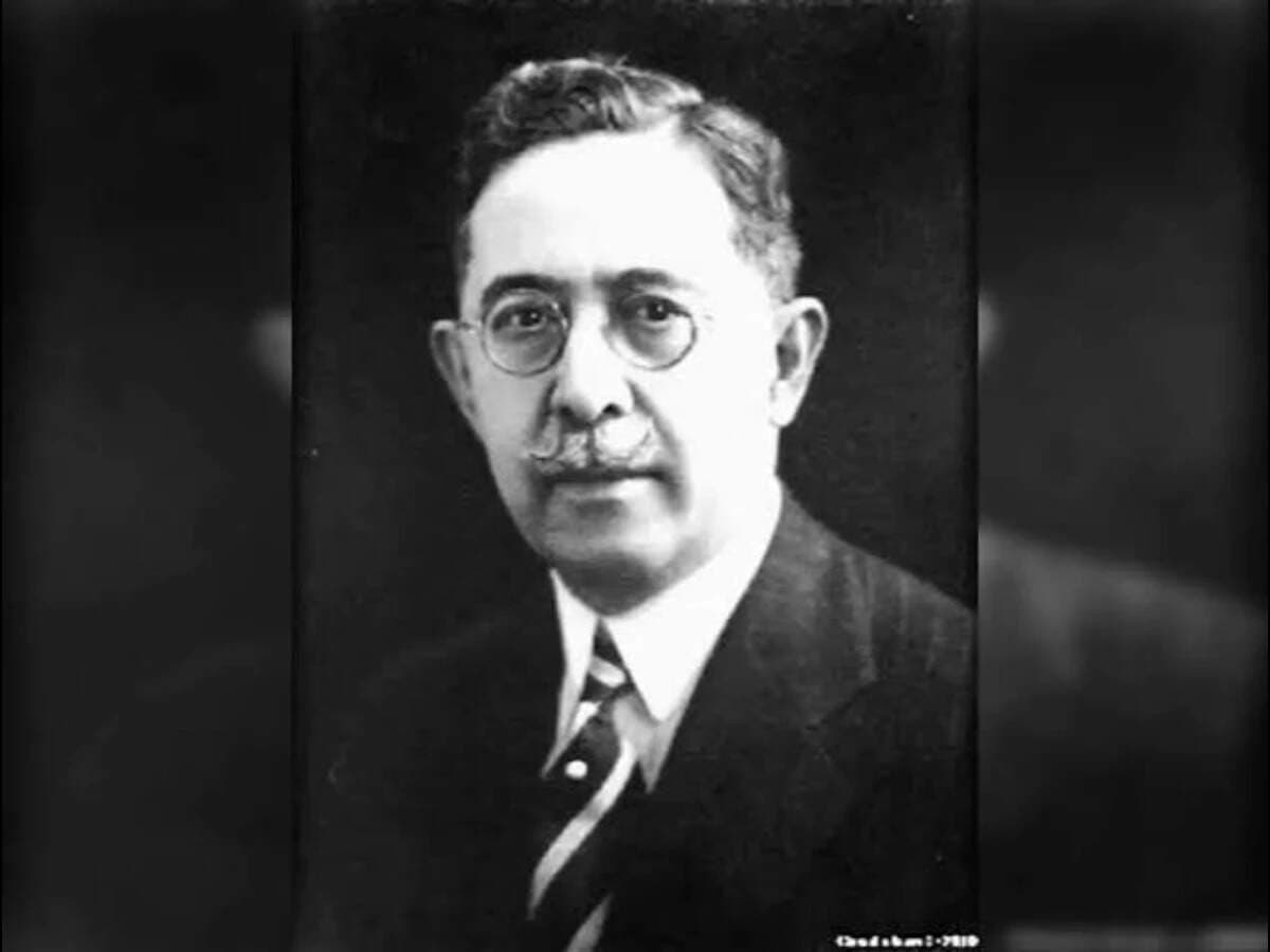 Quote of the day by Edwin Lefevre: "It is only fair to admit that the commonest and most expensive blunder that all exceptionally brilliant business men make is being right too soon"