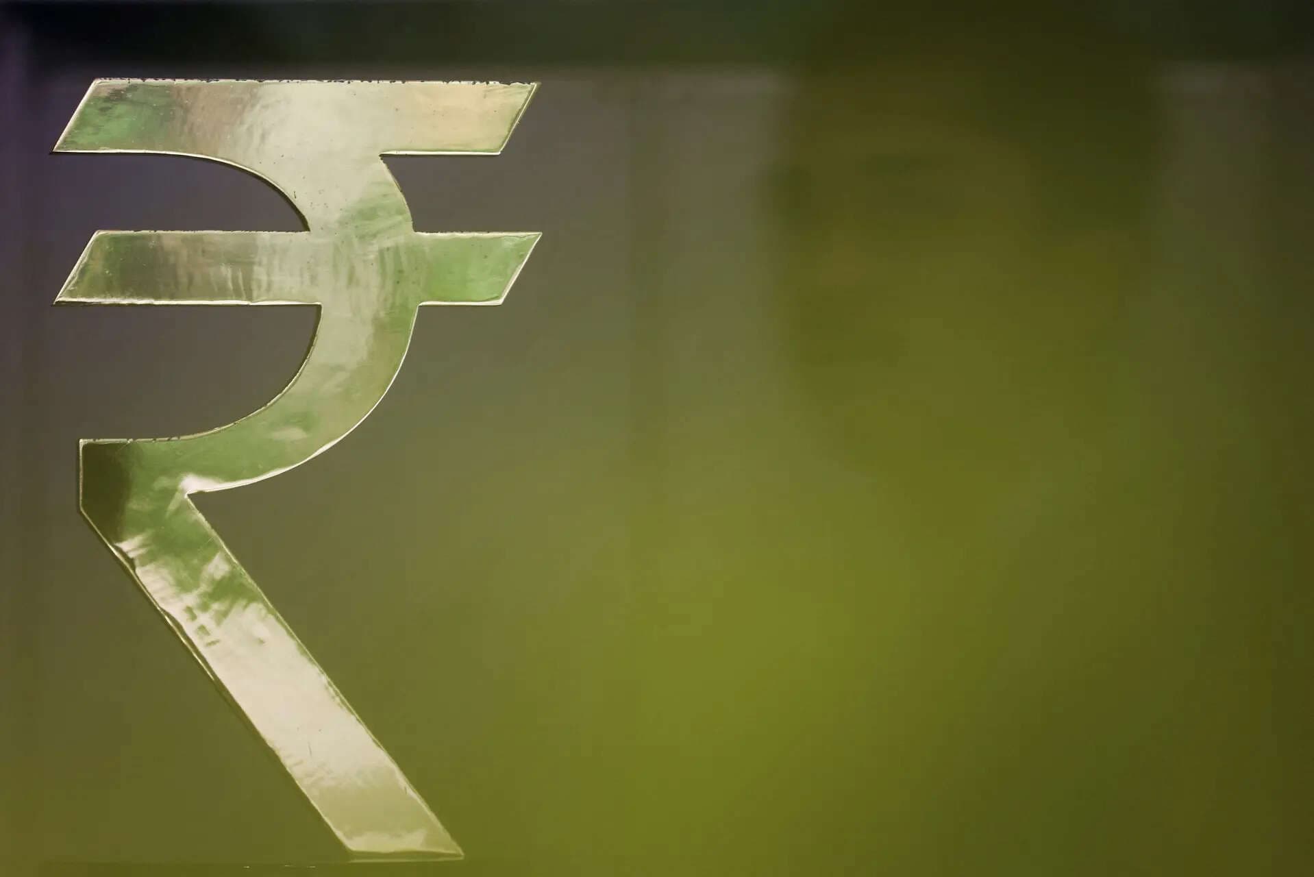 Rupee sways with oil and intervention cues, keeping traders light-footed