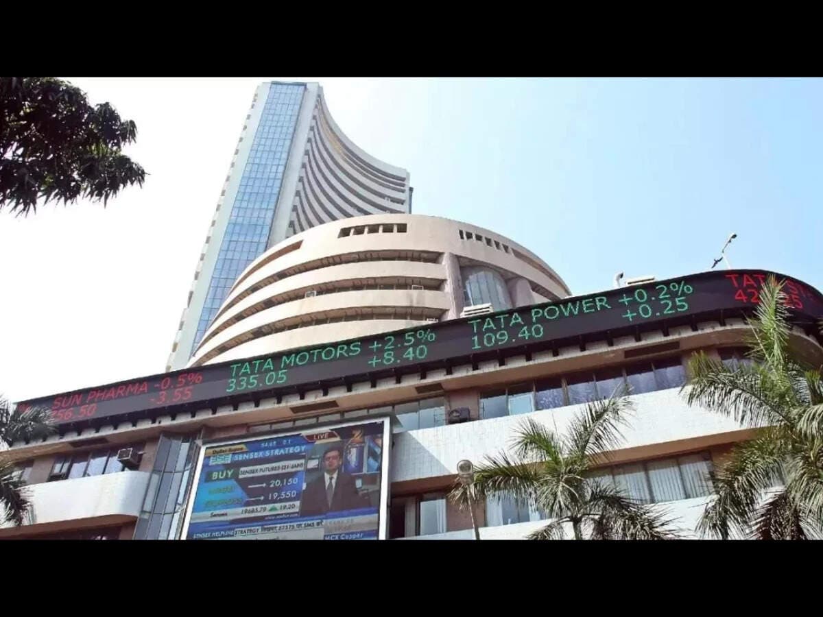 Market wrap: Bajaj Finance, Tata Steel, HCL Tech, Titan Company top gainers and losers on Nifty and Sensex on Wednesday